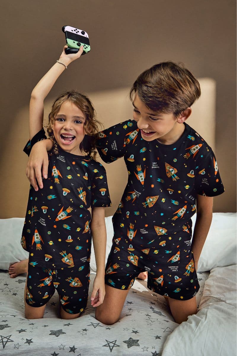 Camiseta Pijama Infantil Estampa Espacial